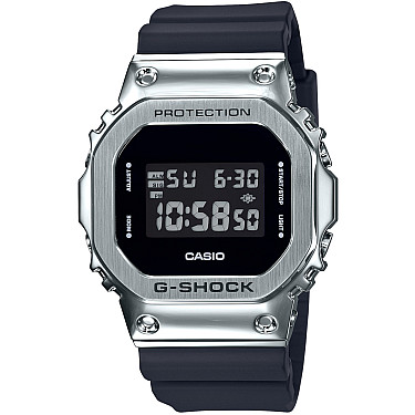 Ceas barbatesc Casio G-Shock - GM-5600-1ER 1